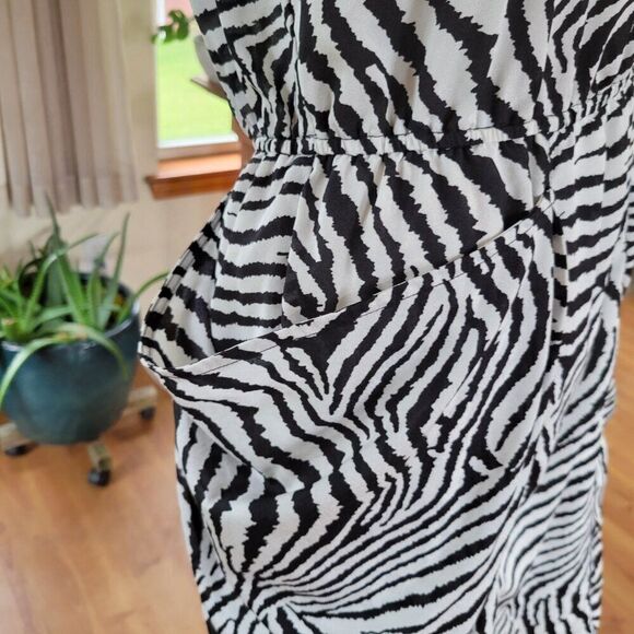 Wrapper Junior Sz 9 Dress Y2K Zebra print sleeveless V-front back tie lined EUC - Picture 6 of 14